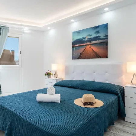 Apartment M4g Brand New,central,wifi,conditioned Air Arona (Tenerife)